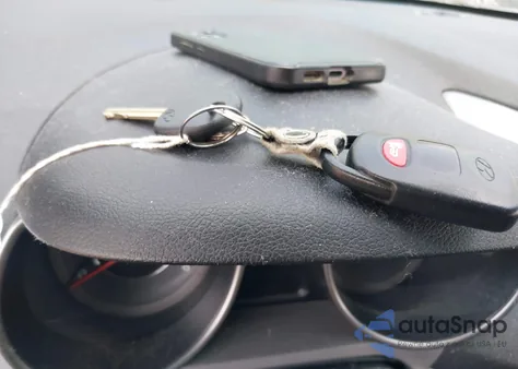 2016 Hyundai Elantra Se из США, поврежденный, VIN 5NPDH4AE0GH685707